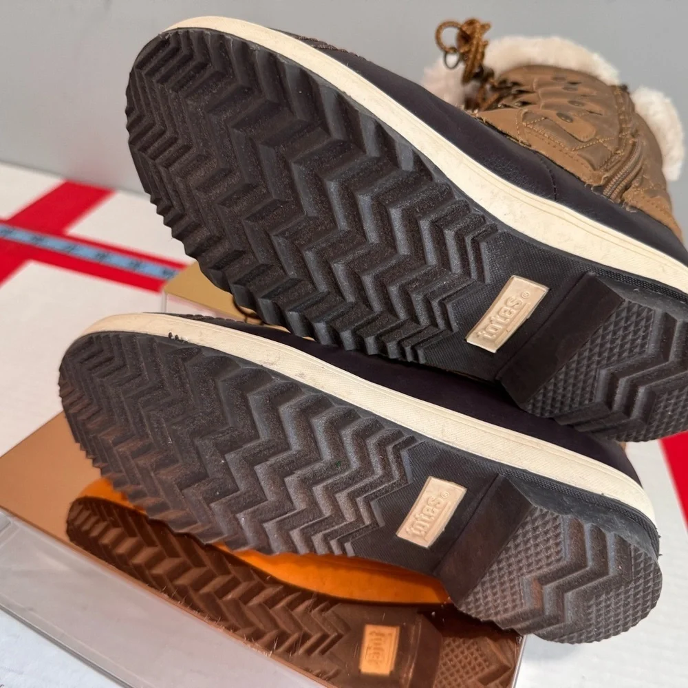totes Quilted Brown and Black Kids Boots